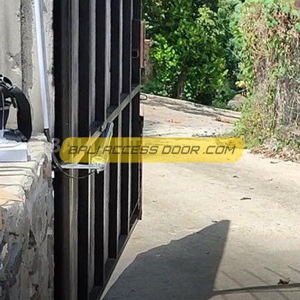 Access Control Pintu Gerbang Otomatis di Bali